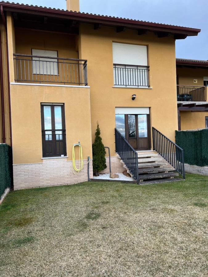 Precioso Bajo Con Jardin, Junto Al Campo De Golf Apartment Sojuela Екстериор снимка